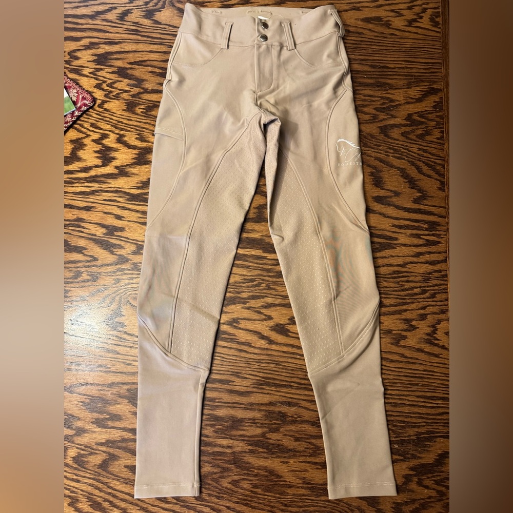 NWT Equestrian beige, button up riding breeches full bottom CM logo on pocket - Picture 14 of 17